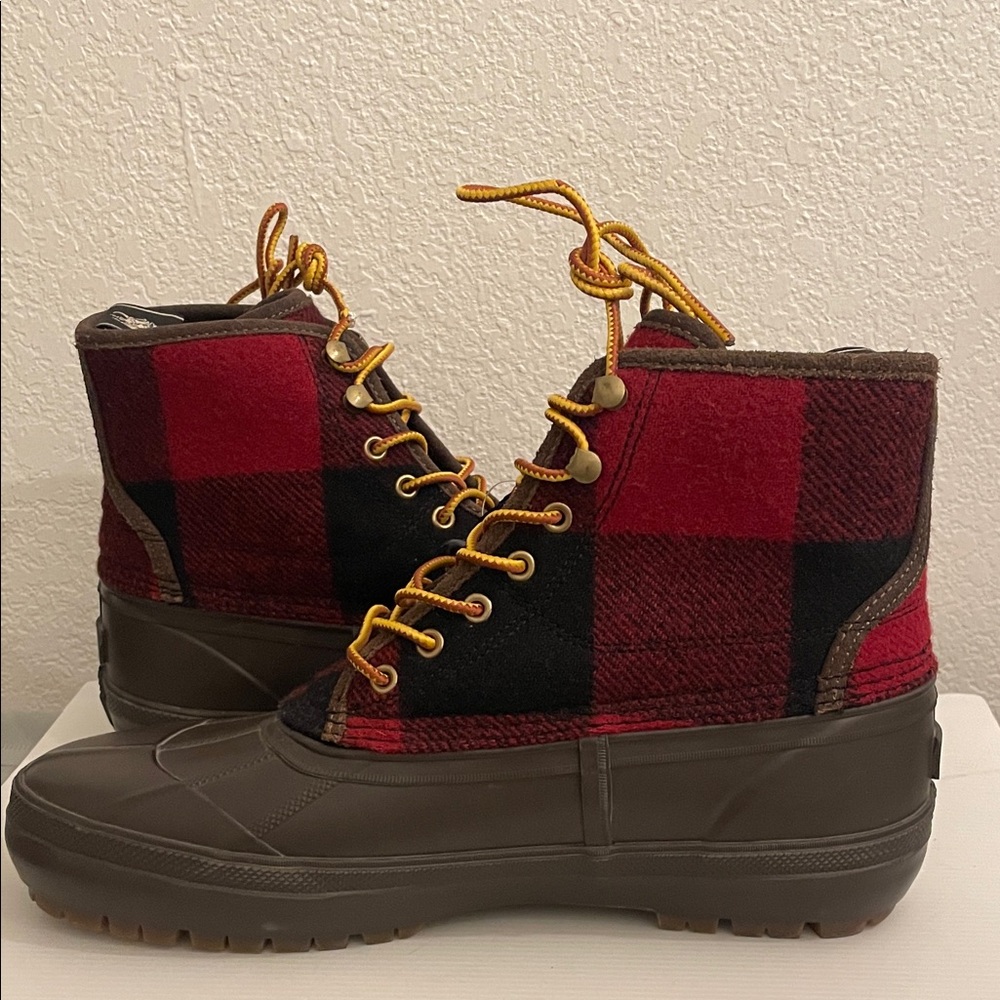 Polo Ralph Lauren Men's Claus Plaid Wool Lace-Up Duck Boots - Picture 5 of 16
